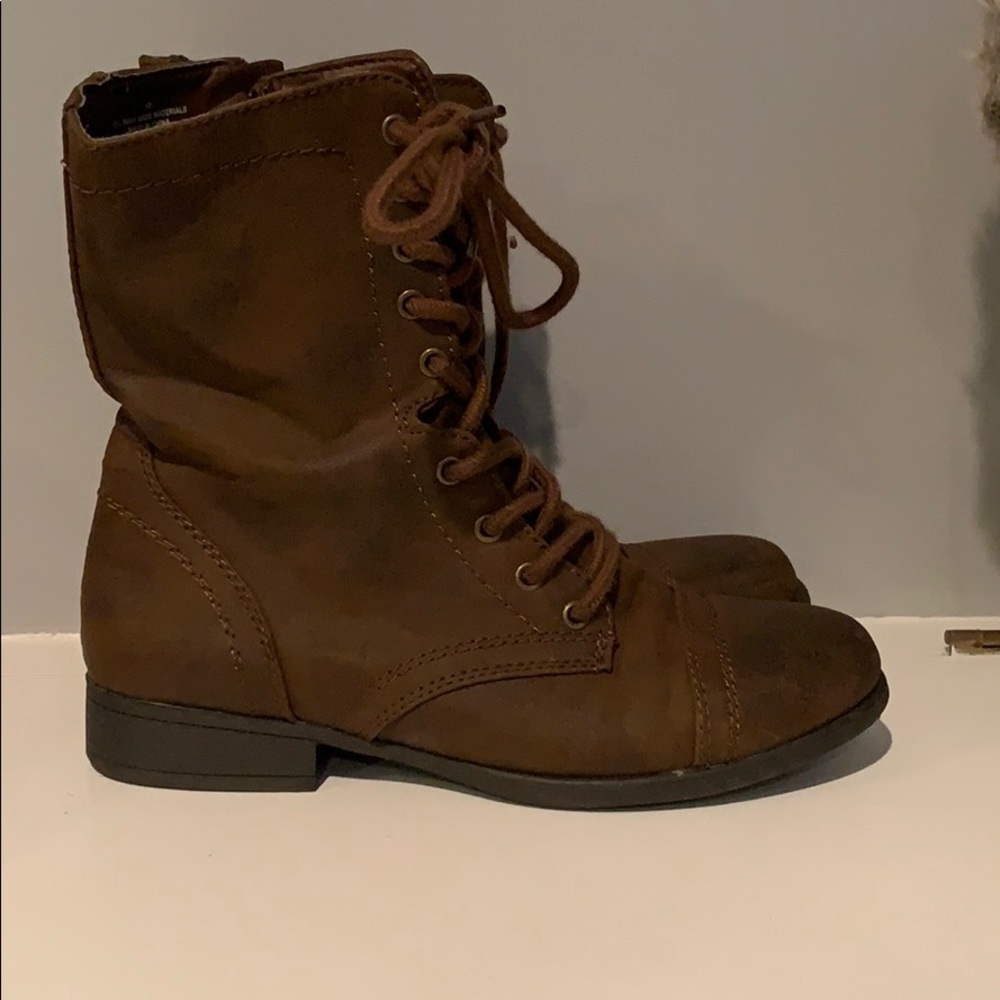 women’s brown combat boots